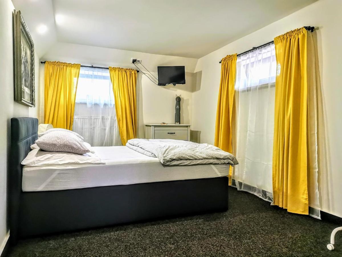 Appartement Ubytovani V Podhoubi à Broumov Extérieur photo