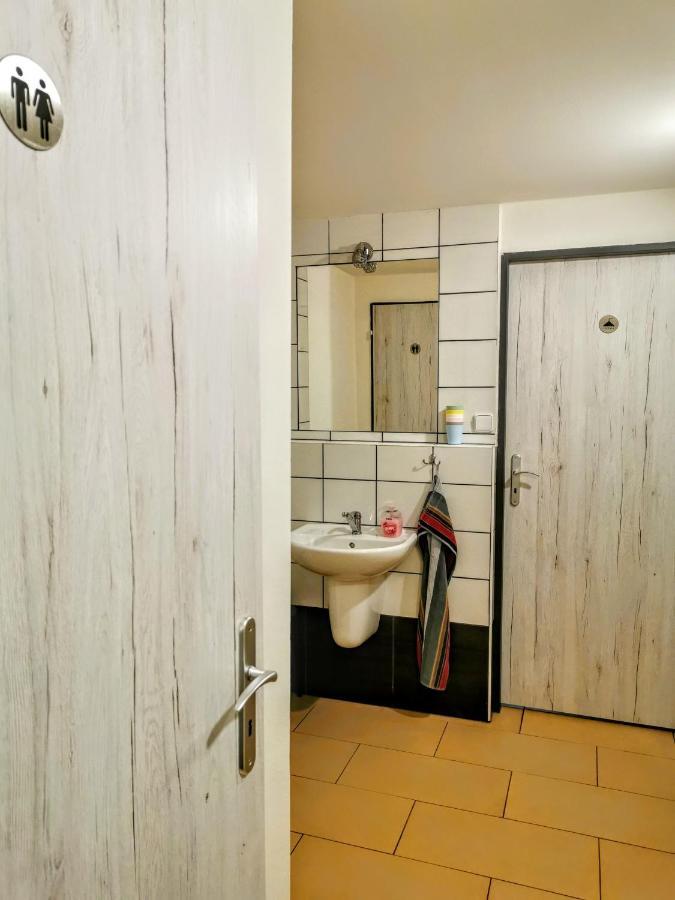 Appartement Ubytovani V Podhoubi à Broumov Extérieur photo